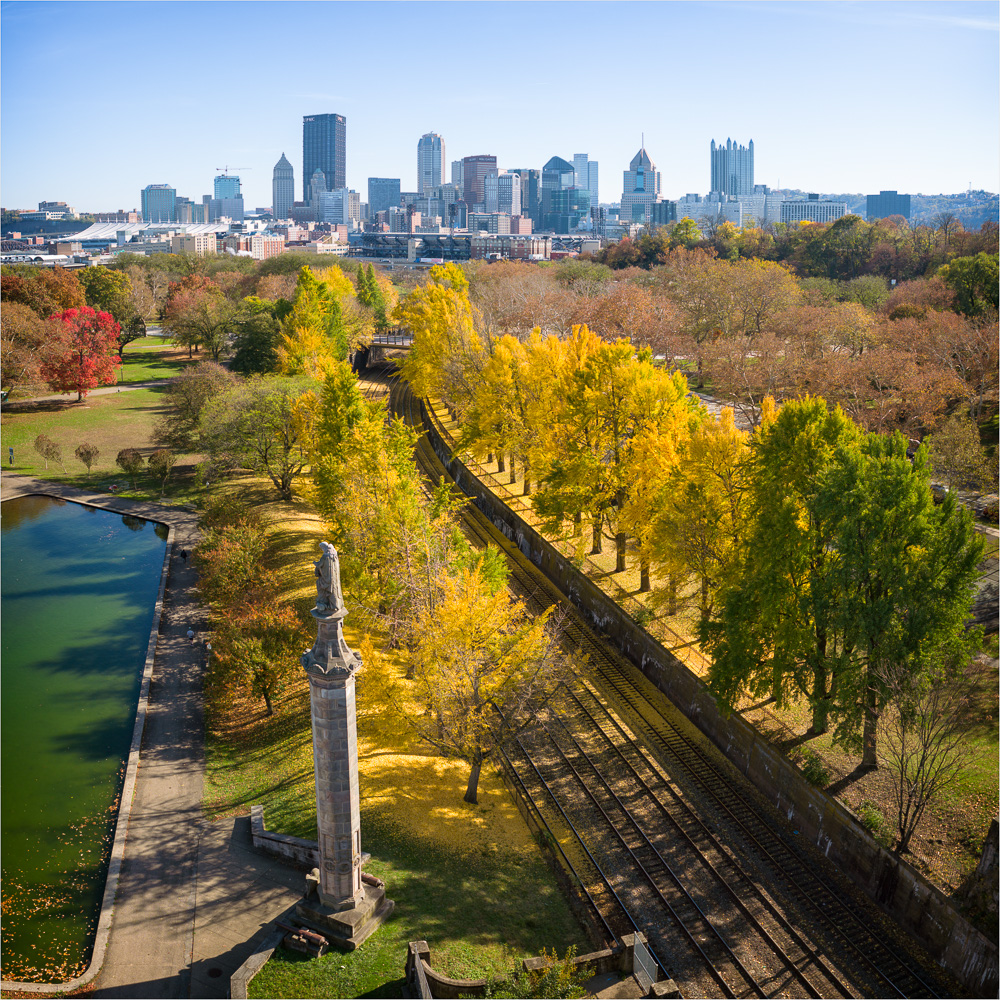 Autumn-At-Allegheny-Commons.jpg