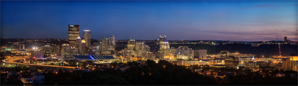 Blue-Hour-In-The-Black-And-Gold-City.jpg