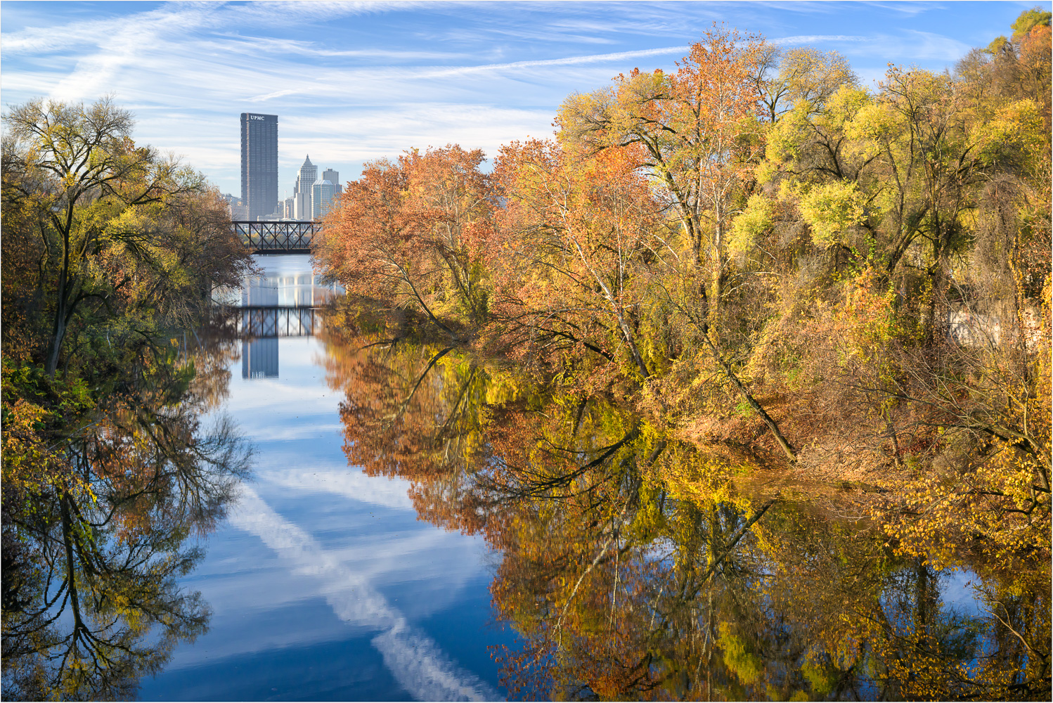 Follow-The-Mirror-To-The-City.jpg