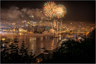 Fireworks-Are-Serious-Business-In-Pittsburgh.jpg