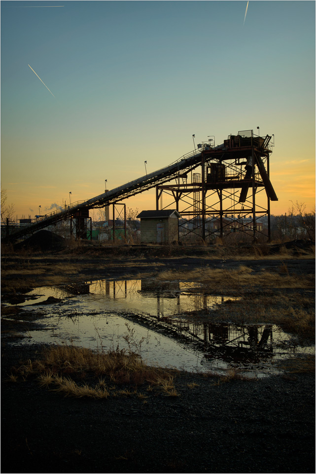 A-Mirror-In-The-Coal-Fields.jpg