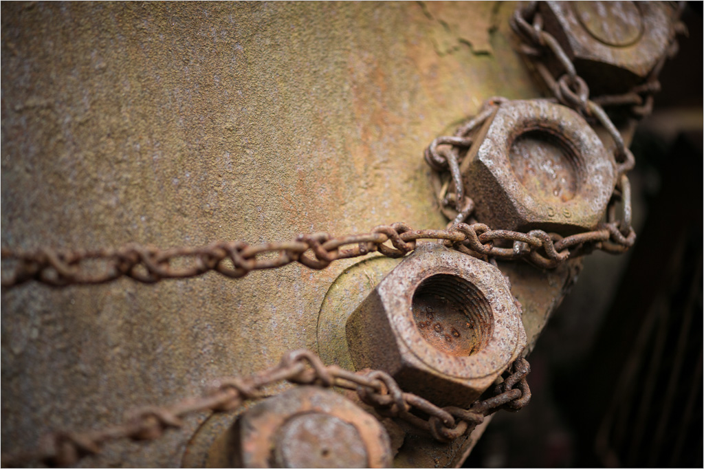 Rusty-Chain-Gang.jpg