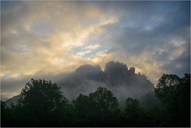 Misty-Sunrise-At-Seneca-Rocks.jpg